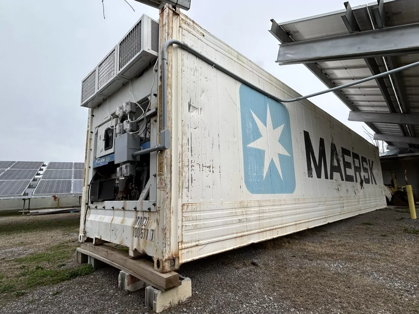 Maersk Used 40ft Cold Storage Reefer Container – Model CCR18060 - Image 7